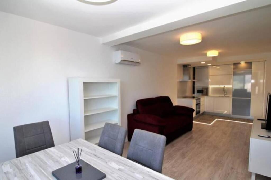 Doro Seaview Apartment 베니돔 외부 사진