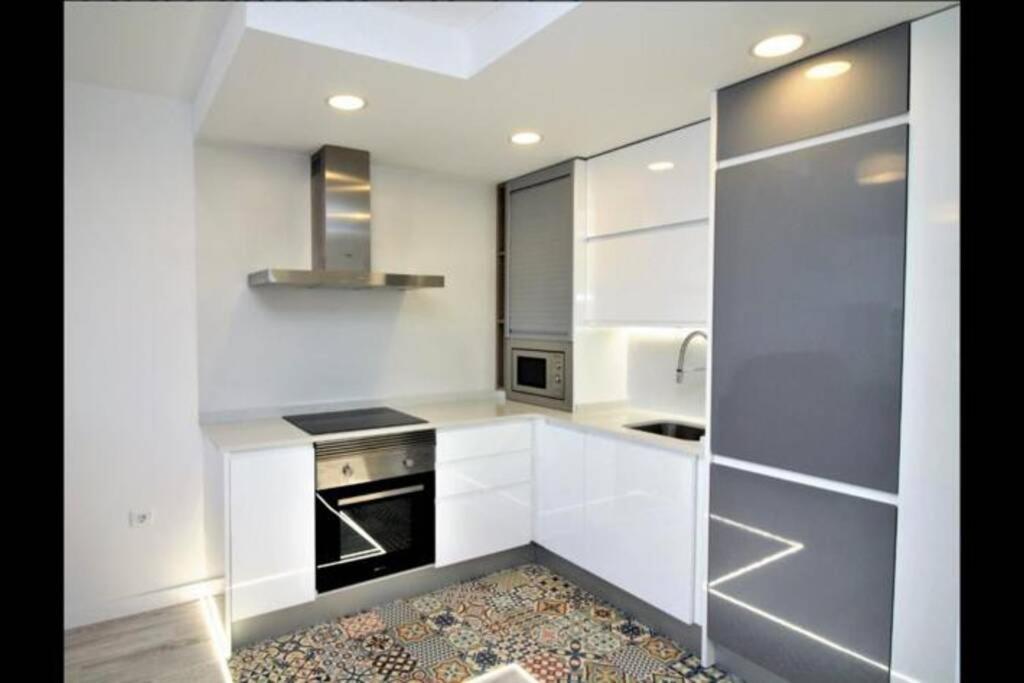 Doro Seaview Apartment 베니돔 외부 사진